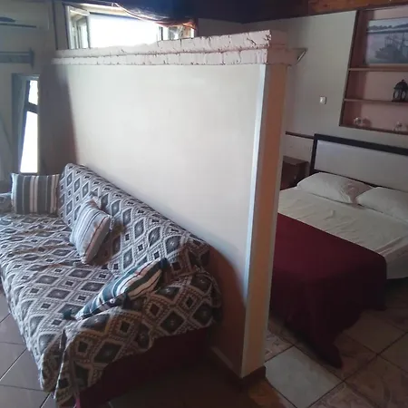 56s.m Comftorable Studio,airport Area Apartamento